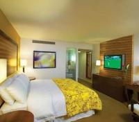 Hilton Waikiki Beach Guest Room